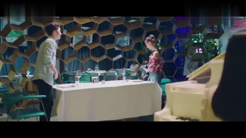 銀幕內(nèi)外 當(dāng)角色傲嬌，服務(wù)者無言——淺析影視中餐飲服務(wù)場(chǎng)景的戲劇張力